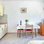 With Terrace Apartment *