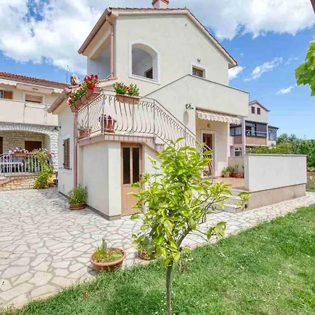 With Terrace ロヴィニ